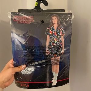 Stranger things ELEVEN costume size adult S/M